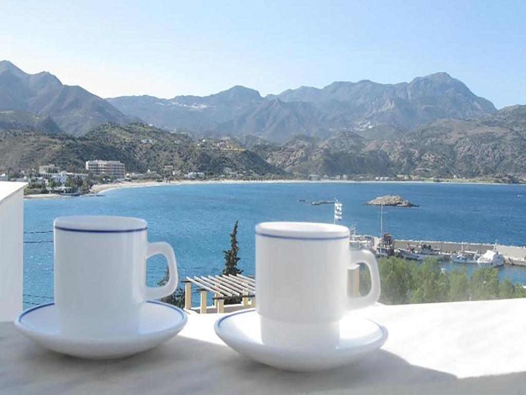 White House Hotel-Apart Karpathos Esterno foto