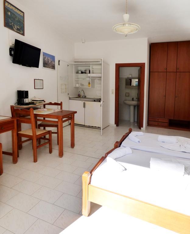 White House Hotel-Apart Karpathos Esterno foto