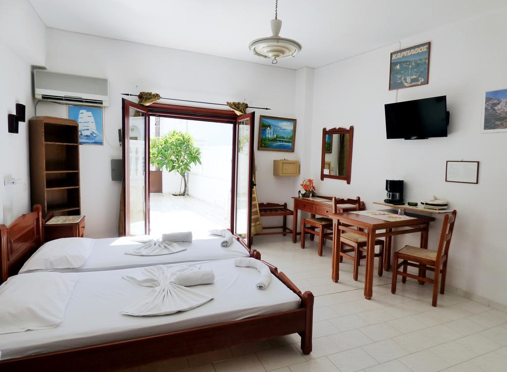 White House Hotel-Apart Karpathos Esterno foto