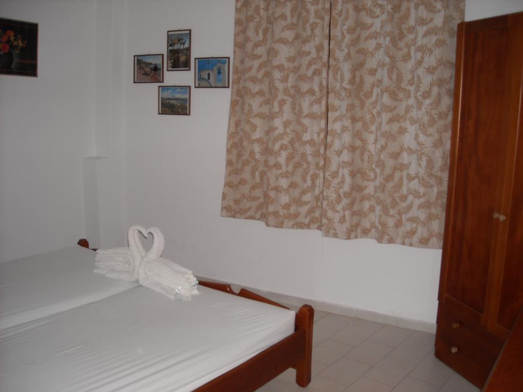 White House Hotel-Apart Karpathos Esterno foto